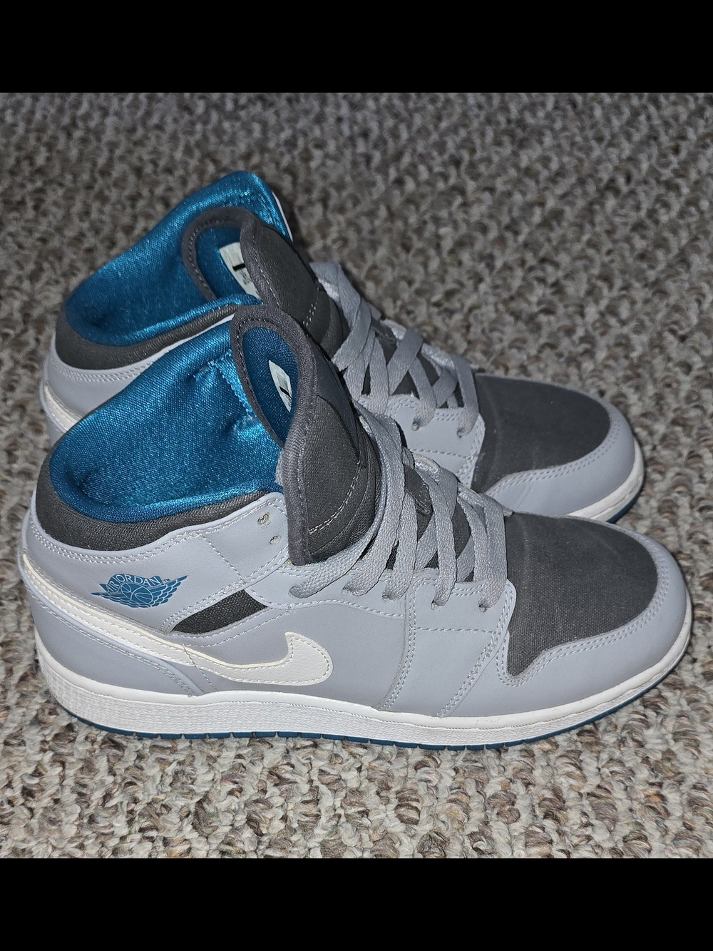 Air Jordan Grey Mid-Top Sneakers with Teal Lining